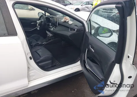 2020 Toyota Corolla Xse z USA, uszkodzony, nr VIN 5YFT4RCEXLP026936